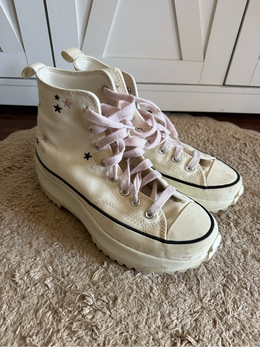 Converse Run Star Hike Platform High Top Embroidered Stars Egret Lotus Pink